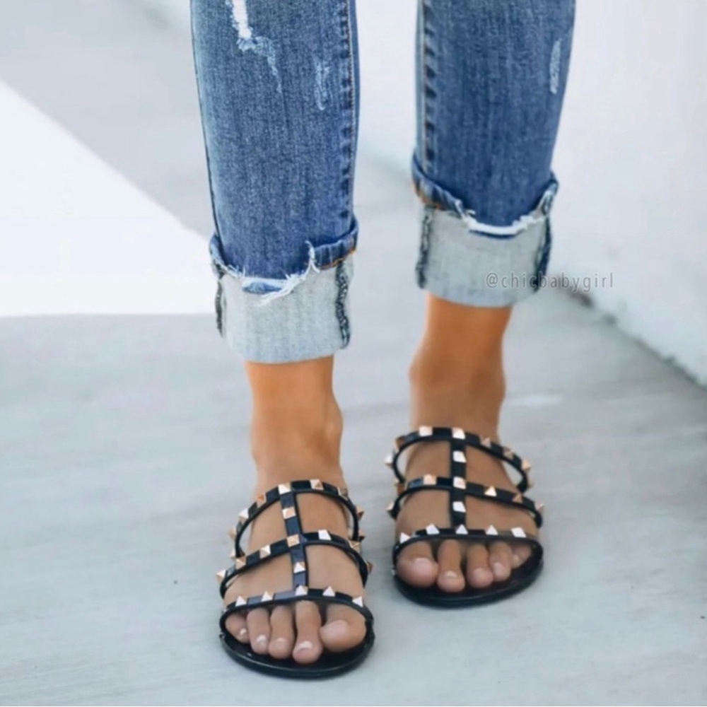Treasured Gold Studded Water Resistant Sandal Black Women’s Multi Sizes NIB - Picture 8 of 9